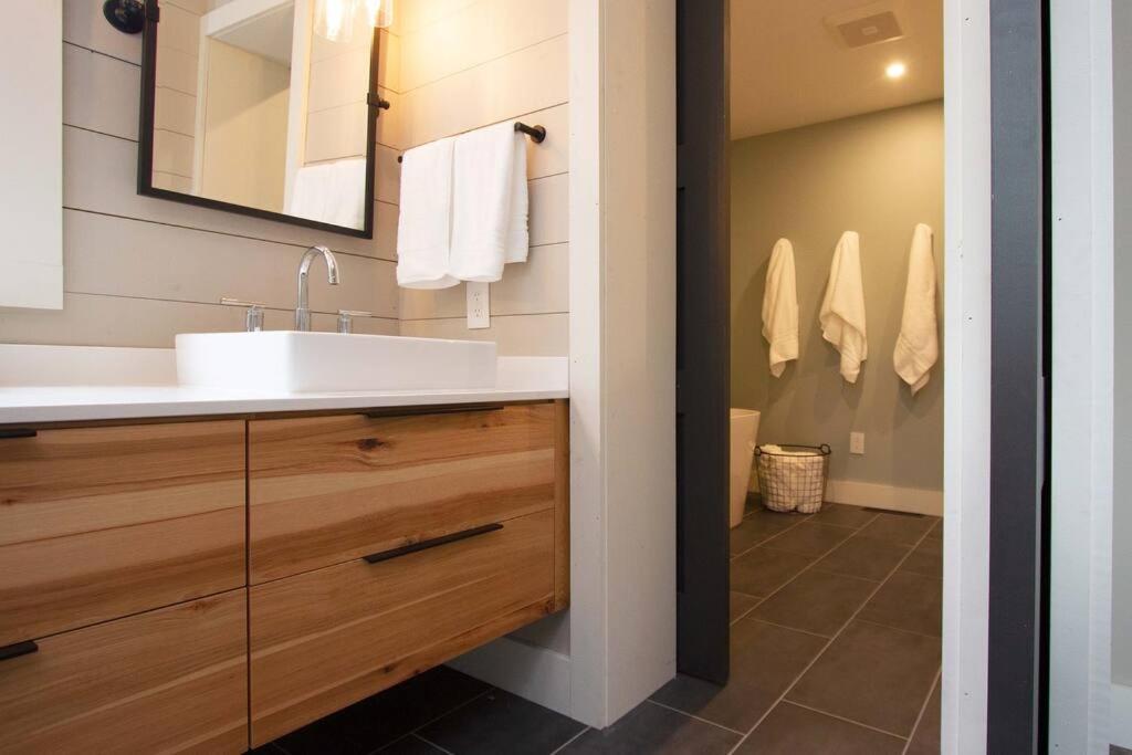 New Rustic Modern Cabin At Lutsen Mountains エクステリア 写真
