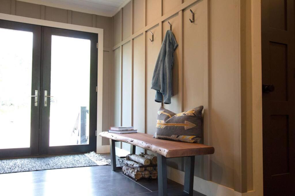 New Rustic Modern Cabin At Lutsen Mountains エクステリア 写真